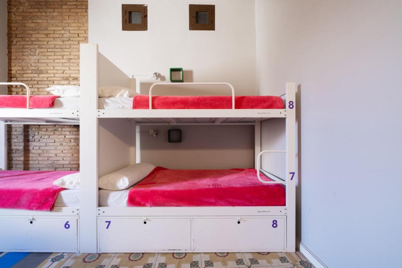 Purple Nest Hostel Βαλένθια Εξωτερικό φωτογραφία